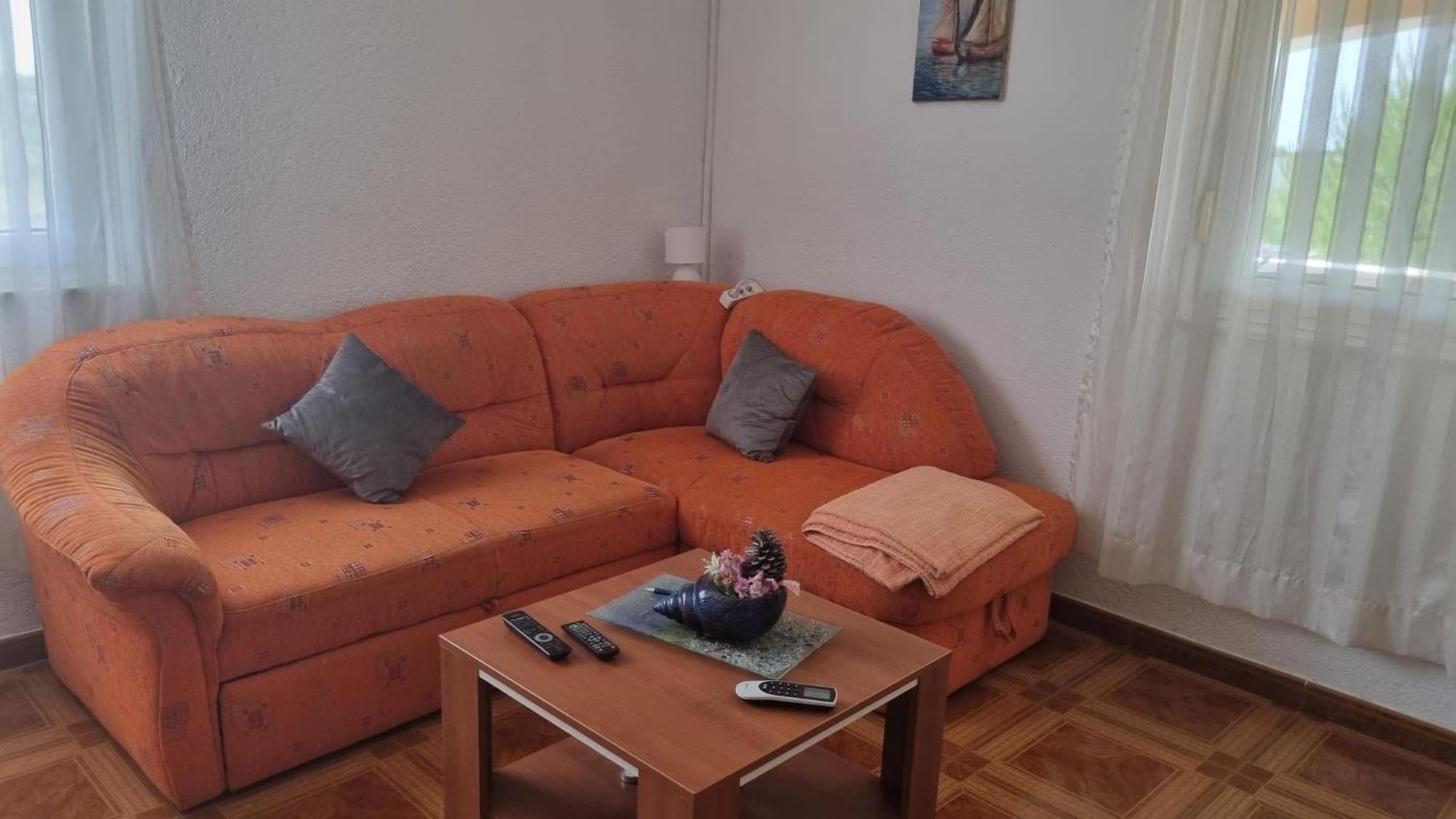 Apartmani Anna Vir Ngoại thất bức ảnh
